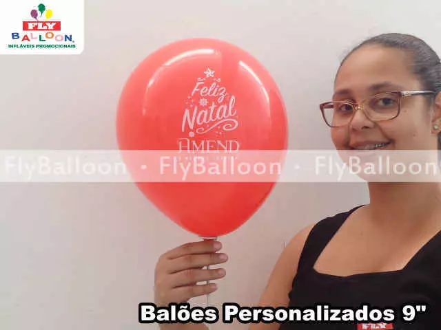 Balão customizado com arte de Natal para Amend